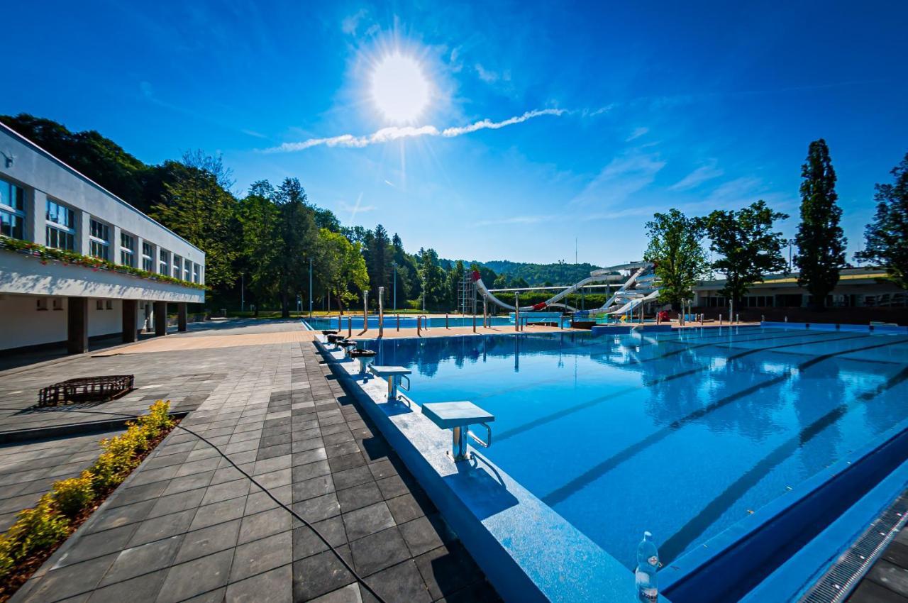 Apartament Na Urlop - Centrum - Przy Amfiteatrze - 500M Do Basenow Wisła Esterno foto
