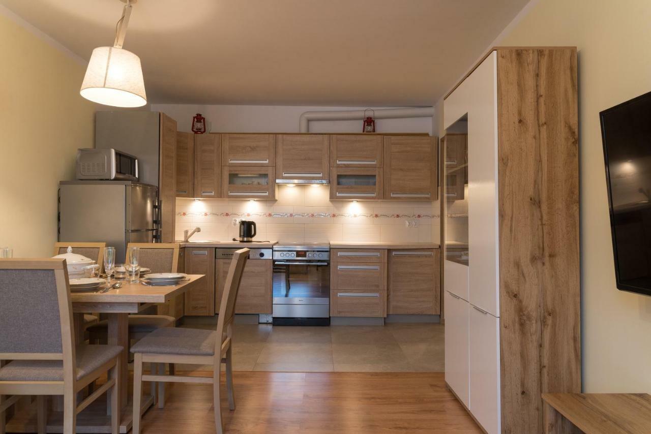 Apartament Na Urlop - Centrum - Przy Amfiteatrze - 500M Do Basenow Wisła Esterno foto