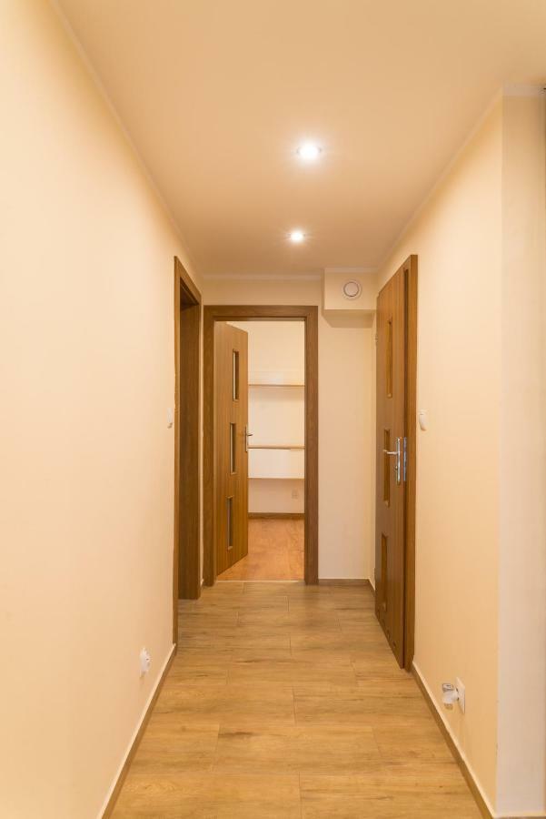 Apartament Na Urlop - Centrum - Przy Amfiteatrze - 500M Do Basenow Wisła Esterno foto